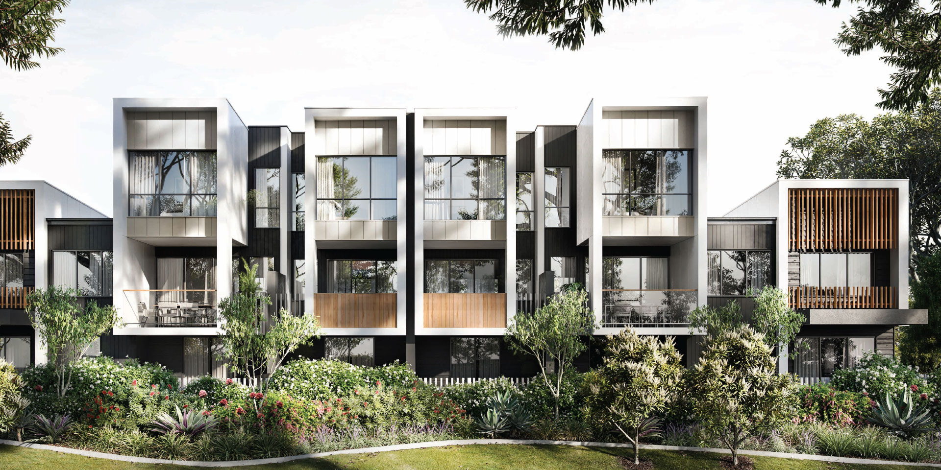 Aurora, Ascot - Image 1